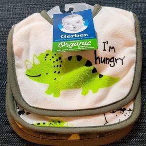 New organic Gerber cotton 3PK dribbler bibs.